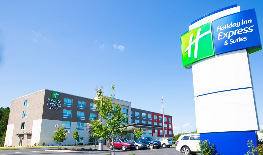 Holiday Inn Express & Suites Greenville S - Piedmont By Ihg Exterior photo
