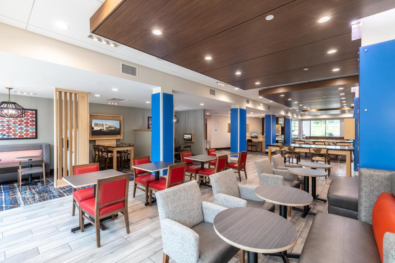 Holiday Inn Express & Suites Greenville S - Piedmont By Ihg Exterior photo