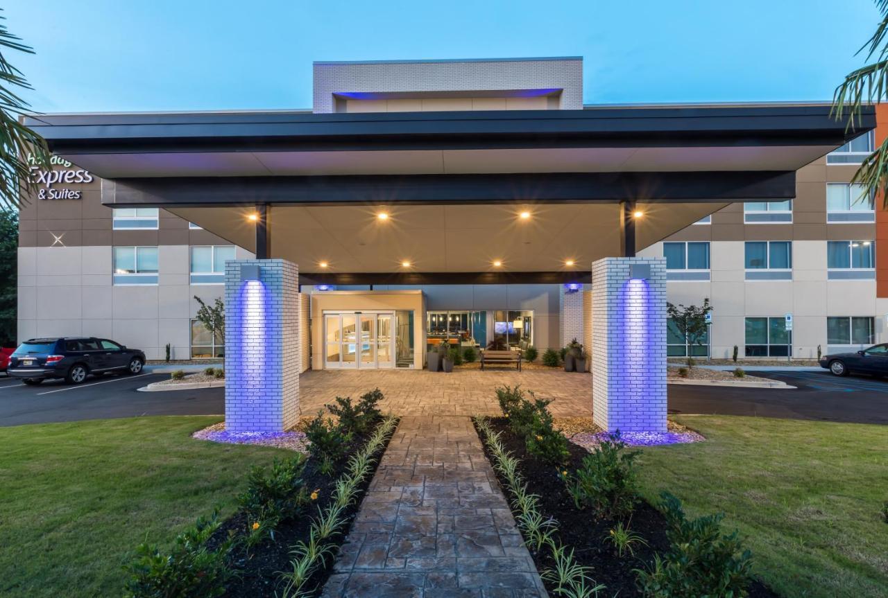 Holiday Inn Express & Suites Greenville S - Piedmont By Ihg Exterior photo