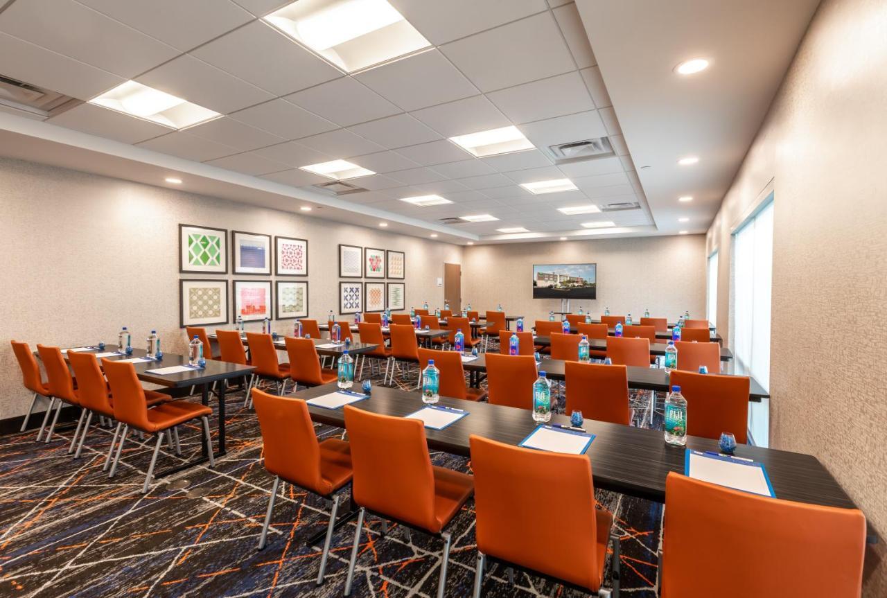 Holiday Inn Express & Suites Greenville S - Piedmont By Ihg Exterior photo